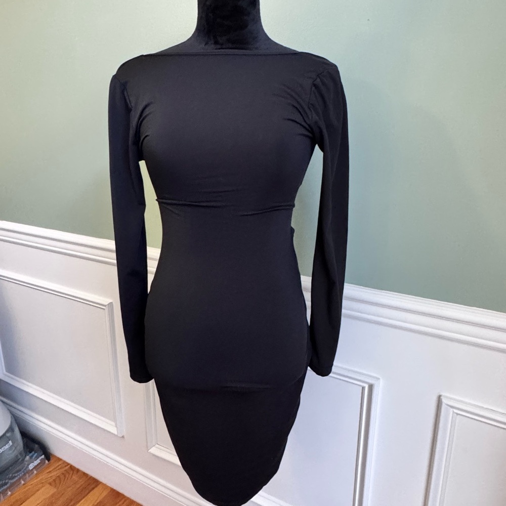 Black Long Sleeve Bodycon Dress